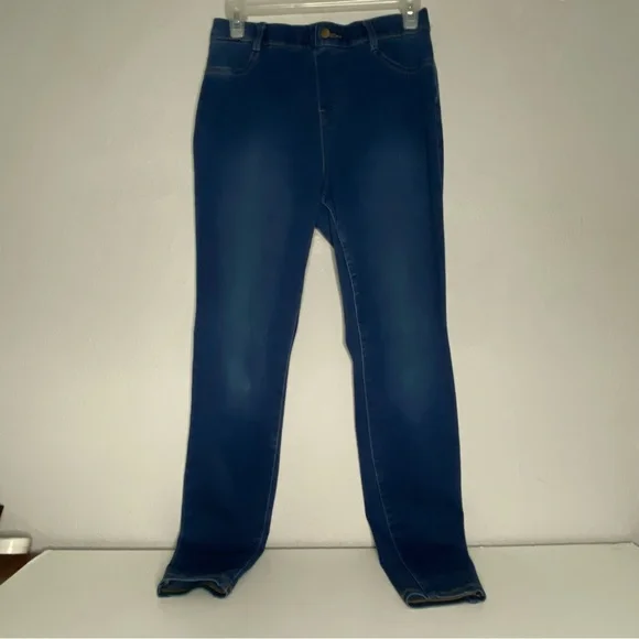 Time and Tru | Women’s Blue high waist Jeans Size S (4-6) - Picture 1 of 6